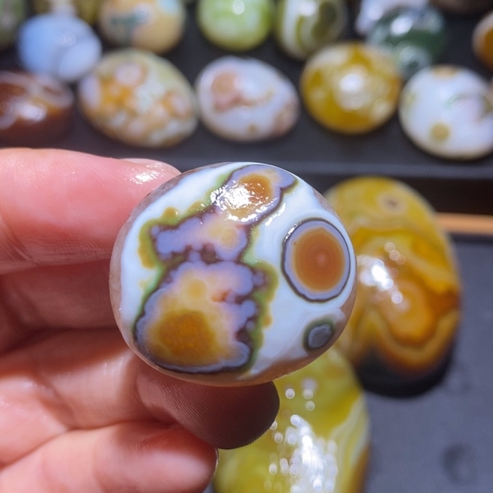 未镶嵌玛瑙/玉髓珠宝半成品117