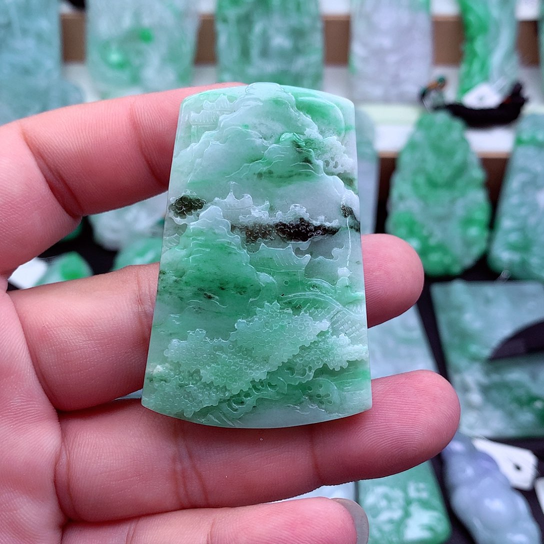 翡翠未镶嵌吊坠(不含链)