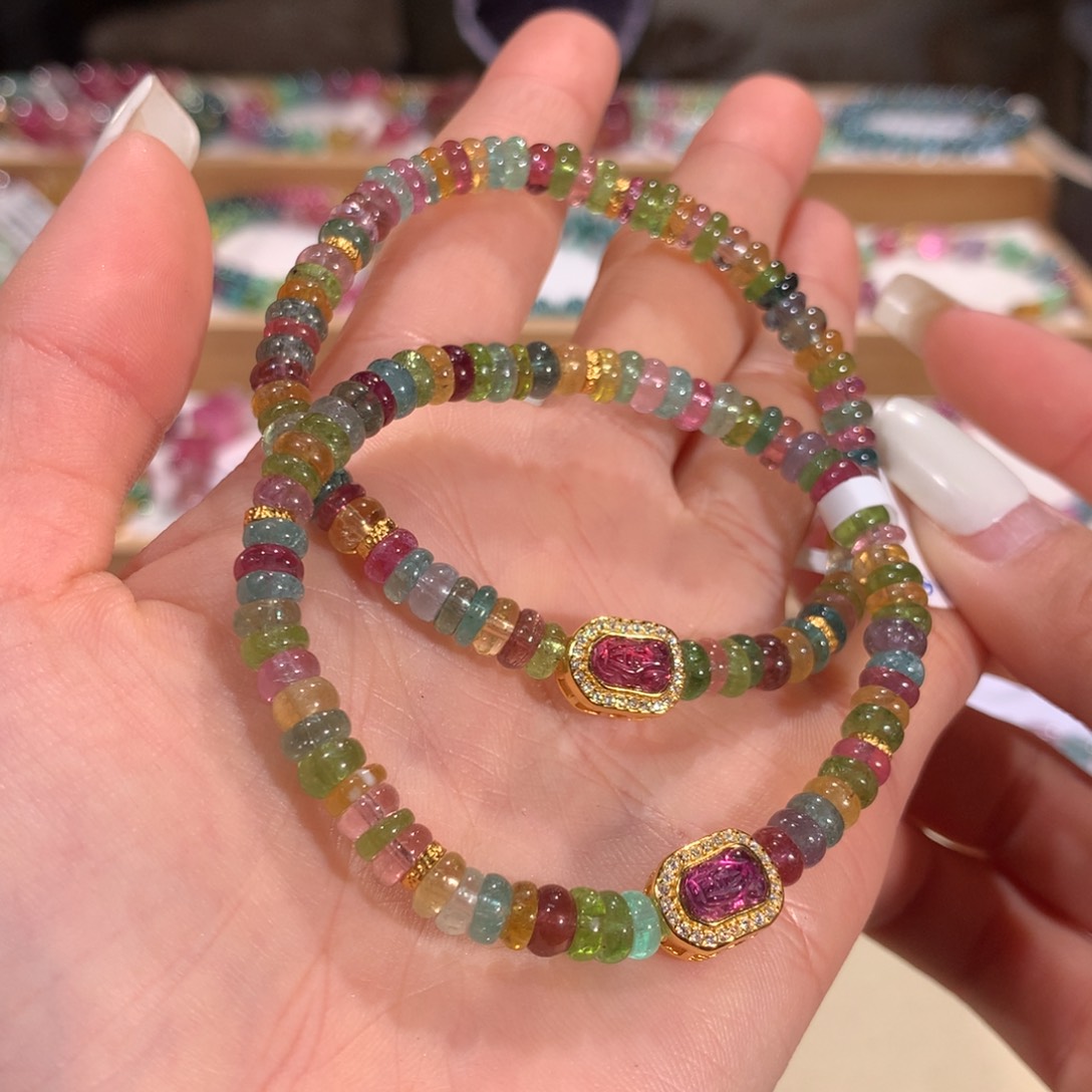 碧玺多样性发货一件未镶嵌