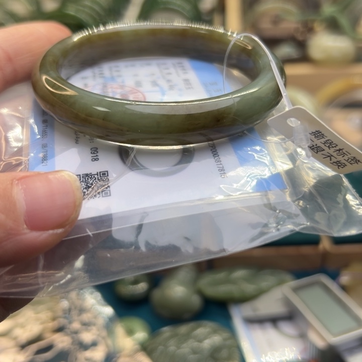 和田玉手镯未镶嵌58圈围96165