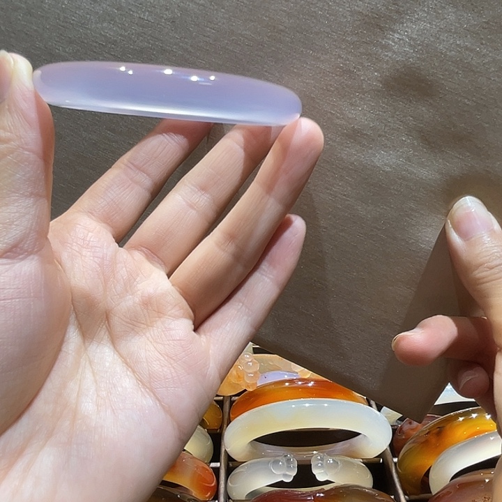 玛瑙/玉髓未镶嵌手镯