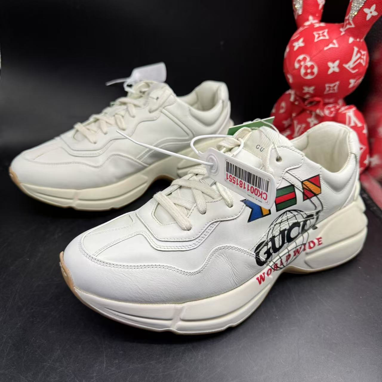 95新 GUCCI/古驰 【AO特惠】 41欧码 时尚白色方块厚底老爹鞋ao509