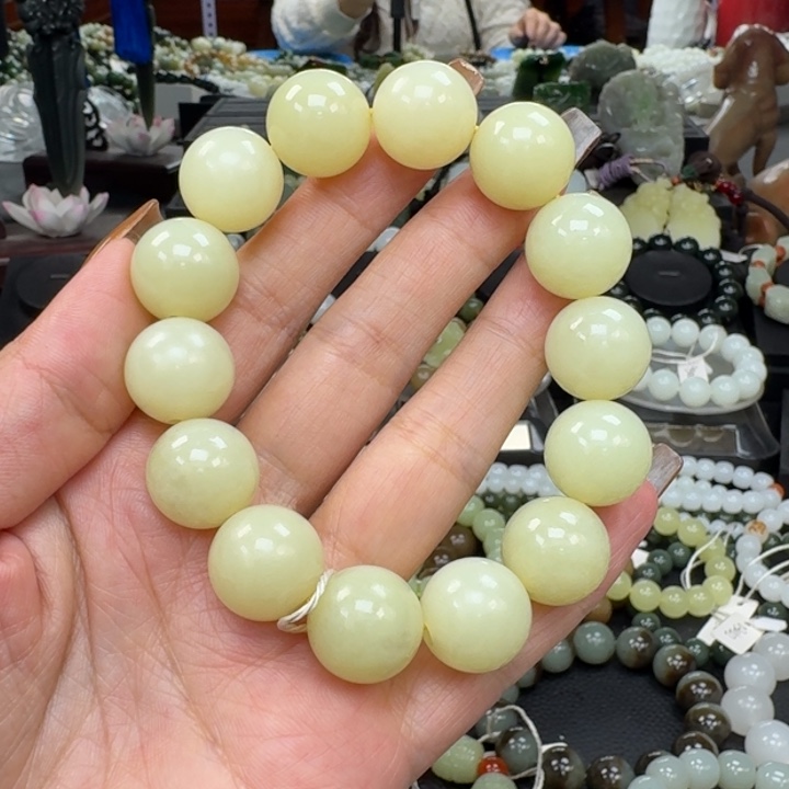 和田玉未镶嵌手链和田玉新疆若羌黄口卡16