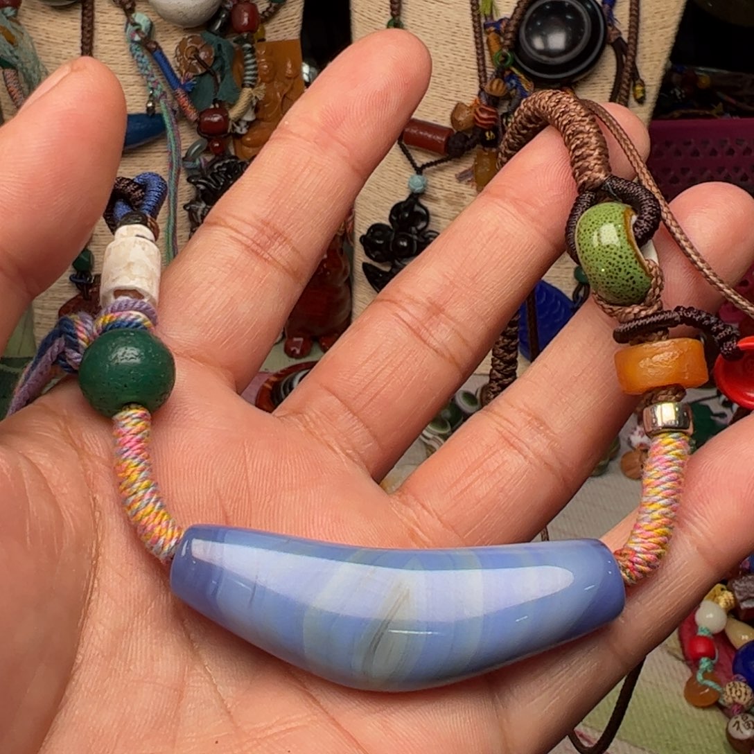 玛瑙/玉髓颈饰未镶嵌