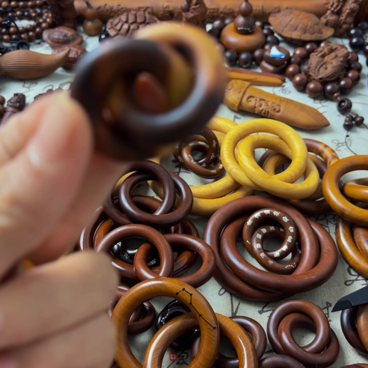 自***强枣木桃木乾坤圈15