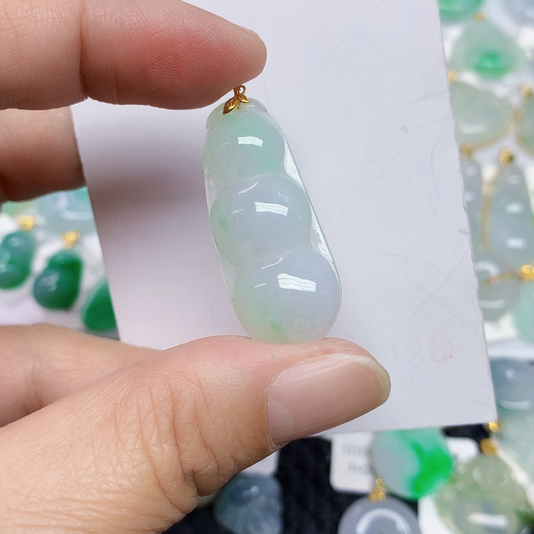 翡翠18K金镶嵌颈饰367788