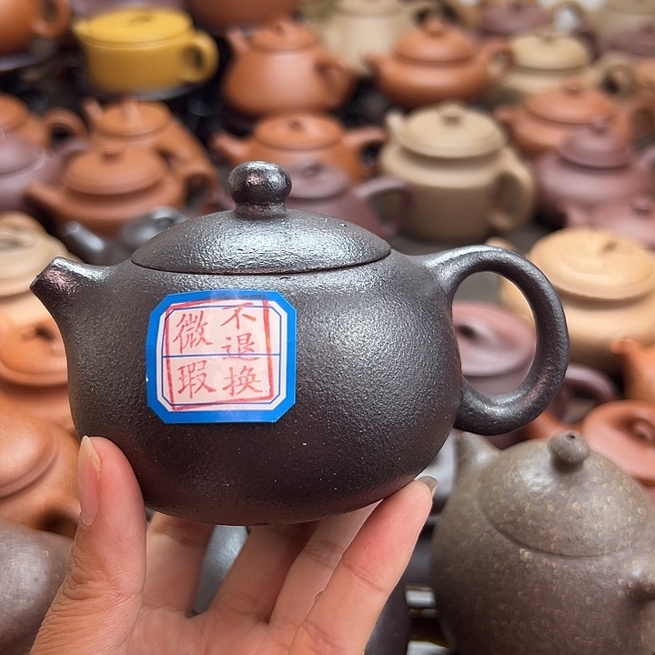 紫砂茶壶石黄瑕疵西施