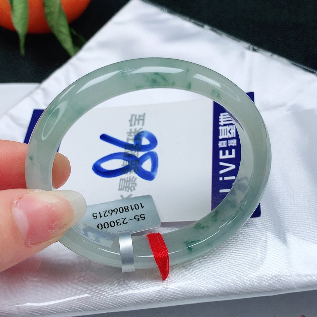 翡翠手镯未镶嵌缅甸天然a货翡翠