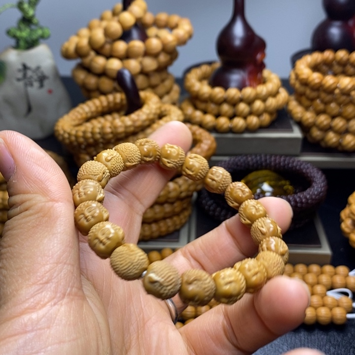 猴头核桃手串王***?，猴头猴脑