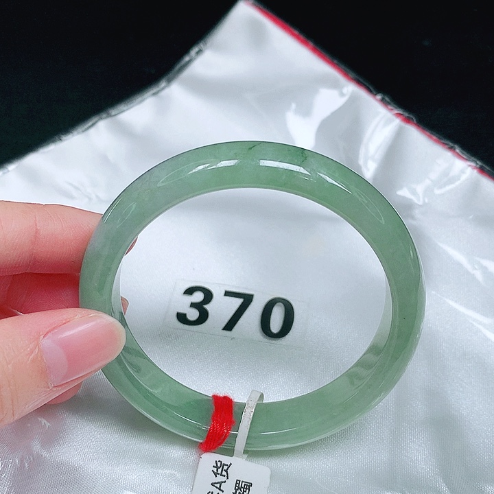 翡翠未镶嵌手镯翡翠手镯未镶嵌