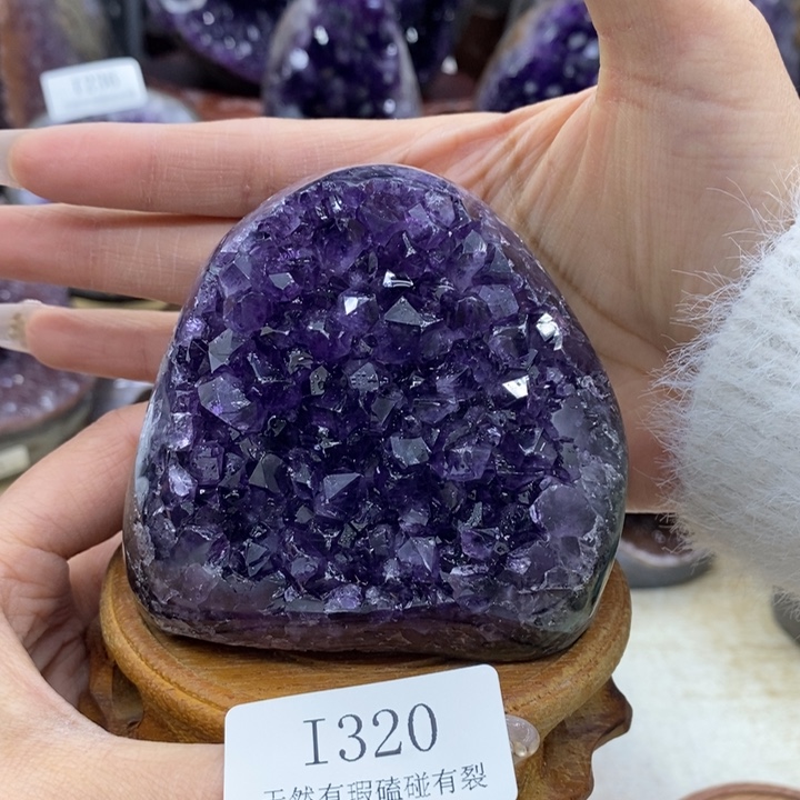 水晶大型摆件（非配饰）未镶嵌