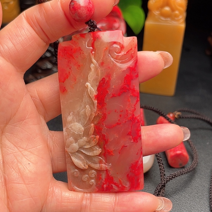 鸡血石甲*鸡血石牌子