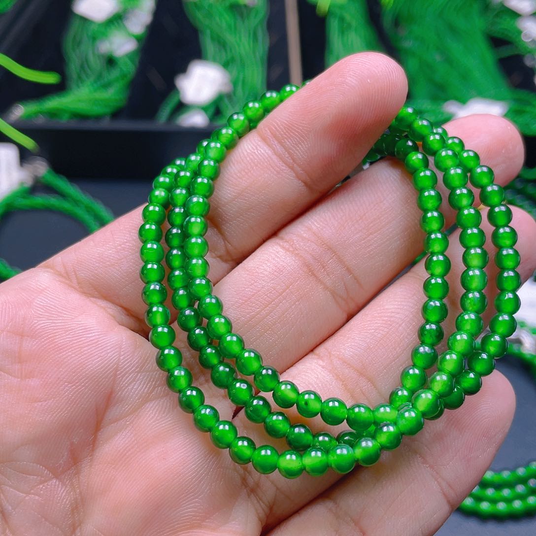 翡翠未镶嵌颈饰88888888888