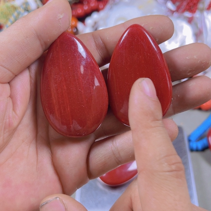 花梨木类水滴吊坠花梨木