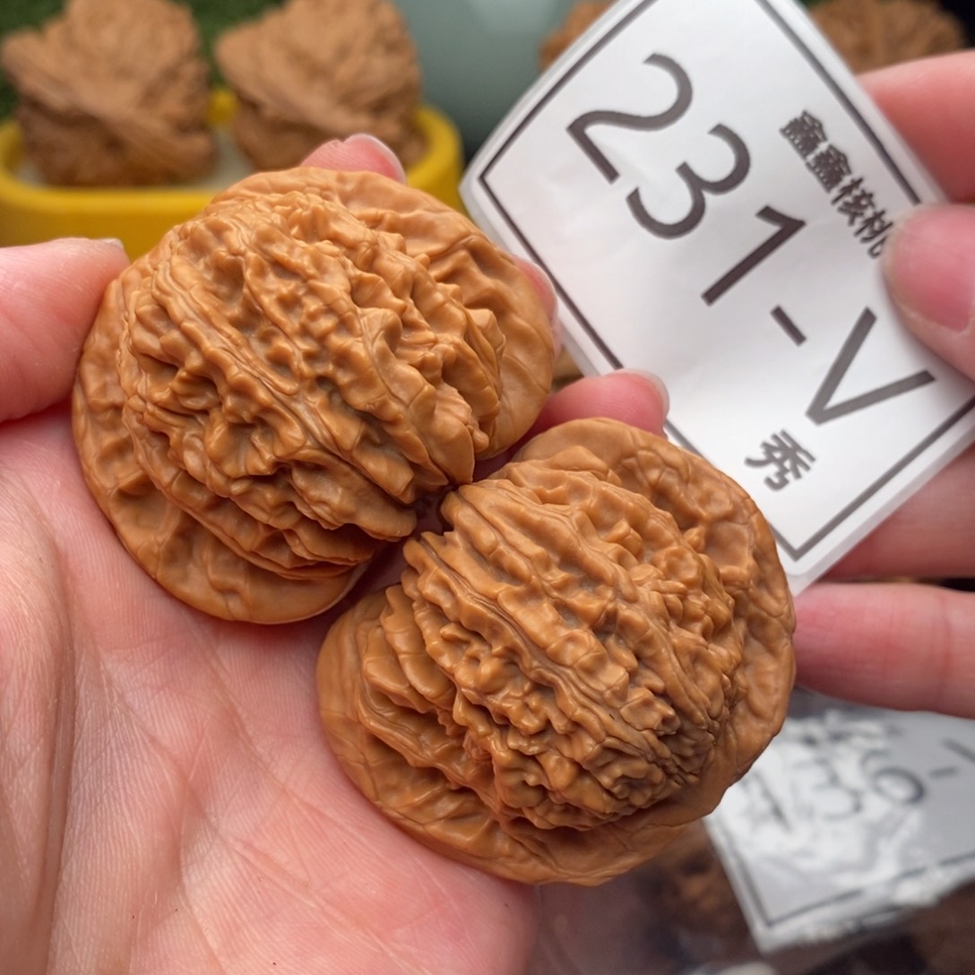 文玩核桃把件汉高楼45