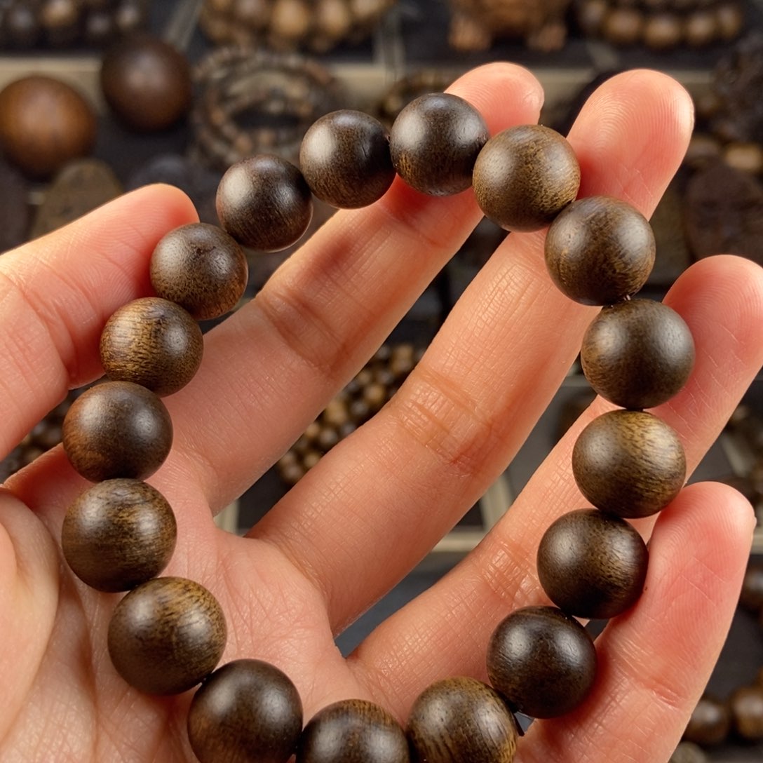 沉香手串碳****员越南芽庄白棋楠