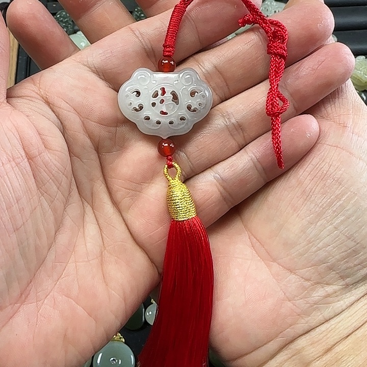 和田玉吊坠(不含链)未镶嵌