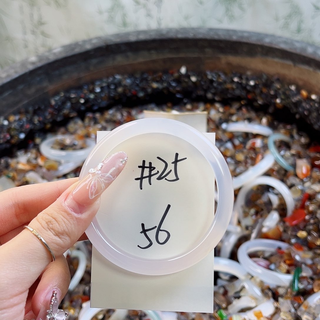 玛瑙/玉髓手镯未镶嵌25