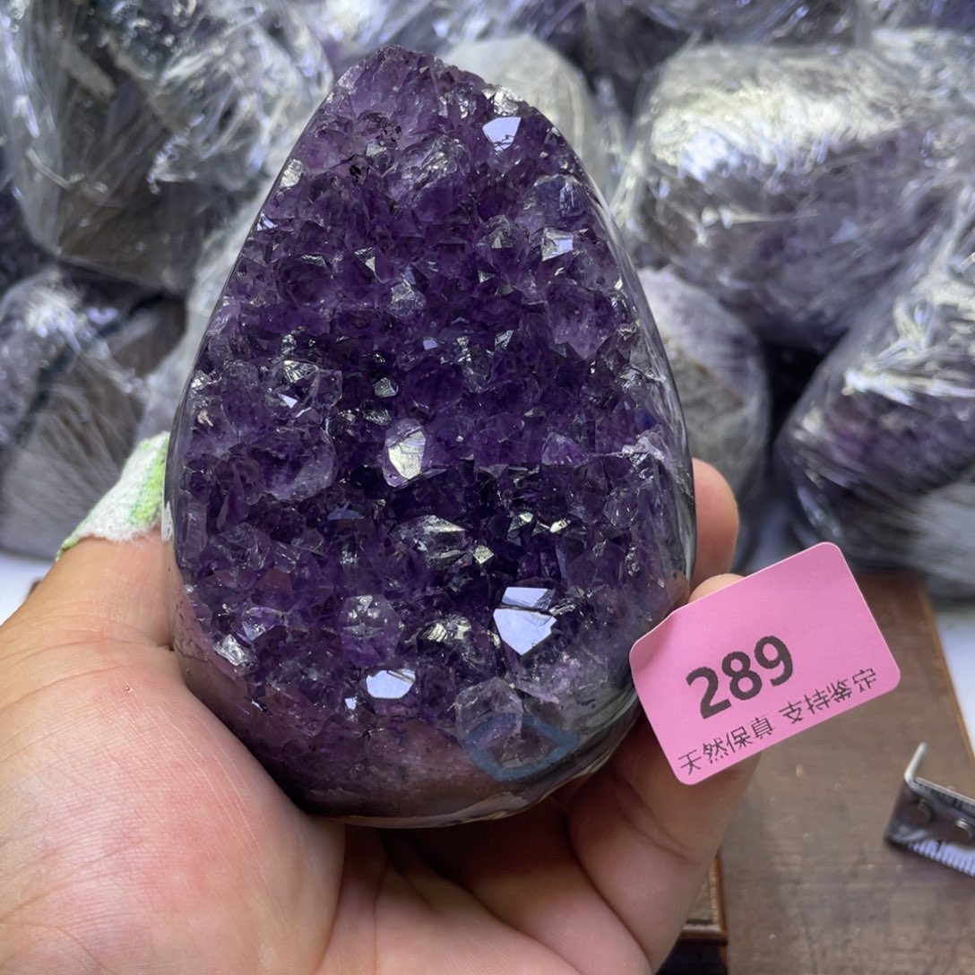未镶嵌水晶大型摆件（非配饰）