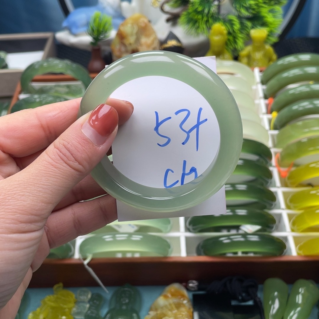 未镶嵌蛇纹石玉手镯