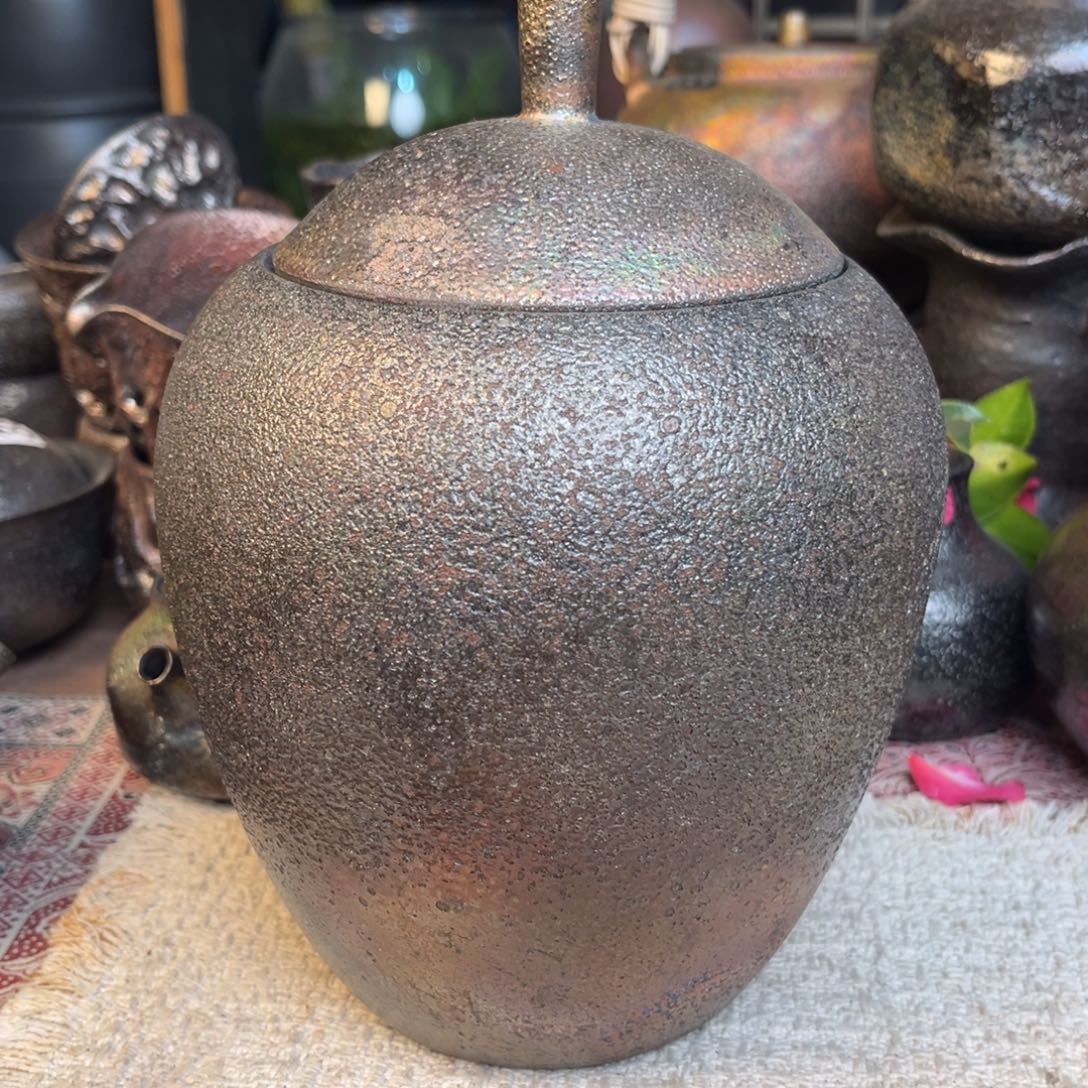 摸***琪精品的茶叶罐子，茶叶罐子