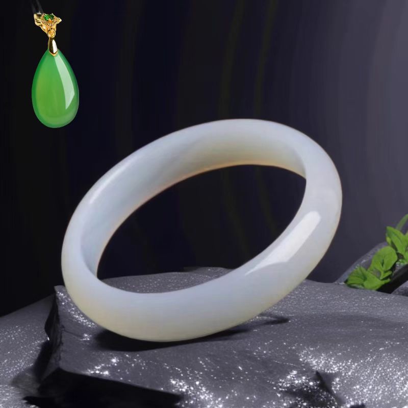 【月总专柜价】精品天然白月光宽版玉髓手镯【多样性发货】
