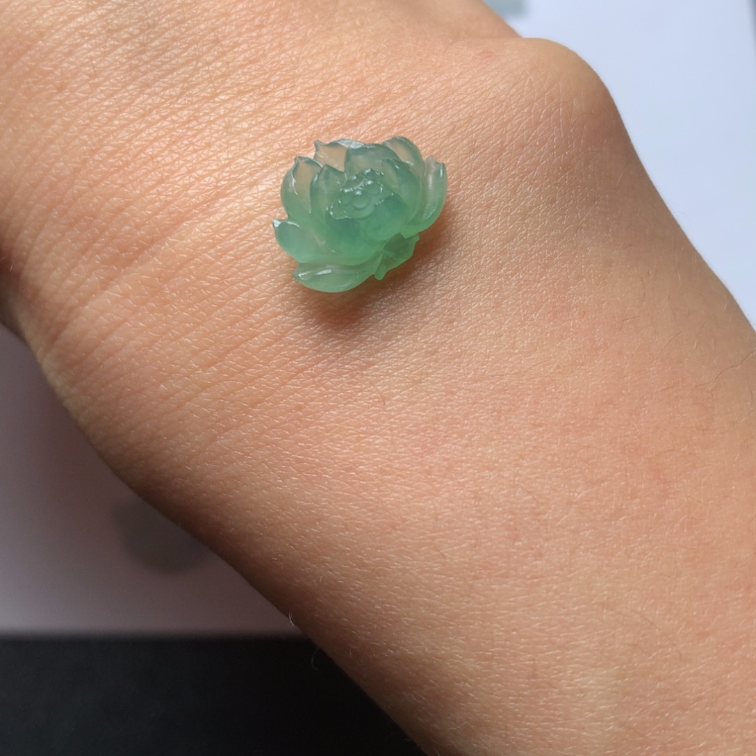 定制翡翠未镶嵌缅甸翡翠A货莲花