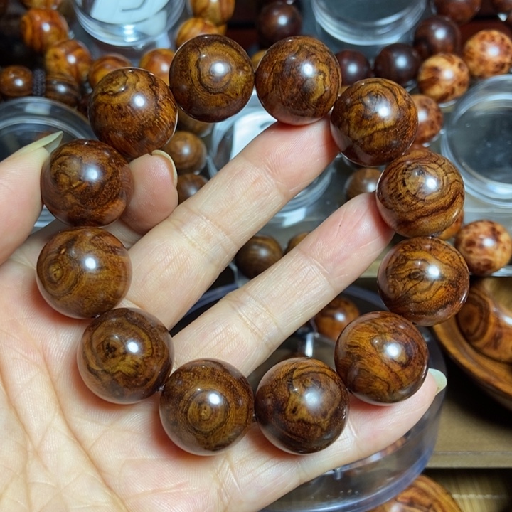 中***魂黄花梨/降香黄檀海南天眼尺寸2.0