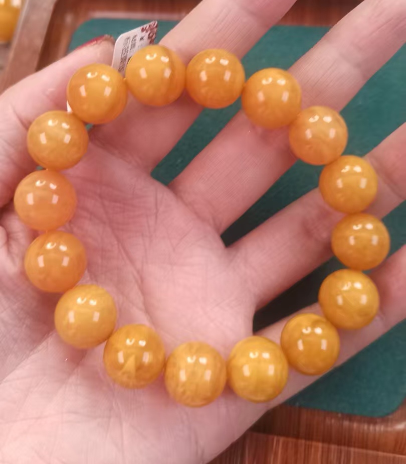 时尚百搭蜜蜡手串