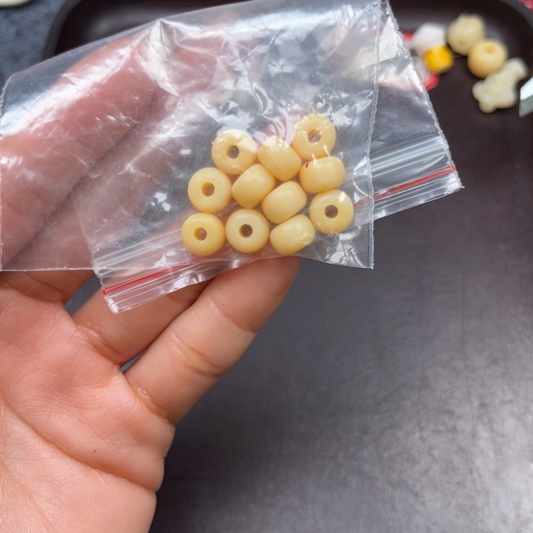 M***1手串/手链驼骨编号70打包