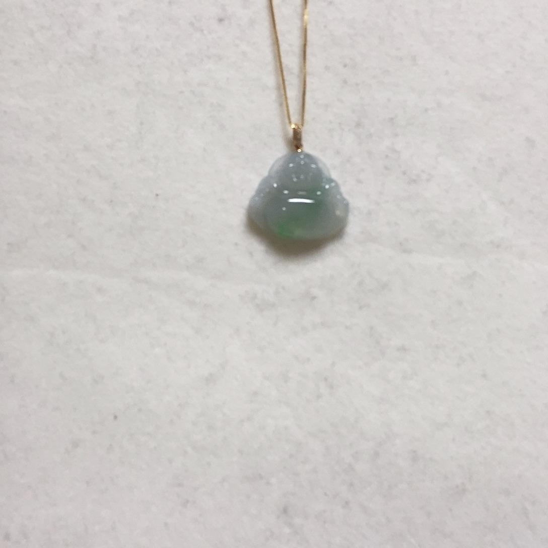 翡翠颈饰18K金镶嵌简单