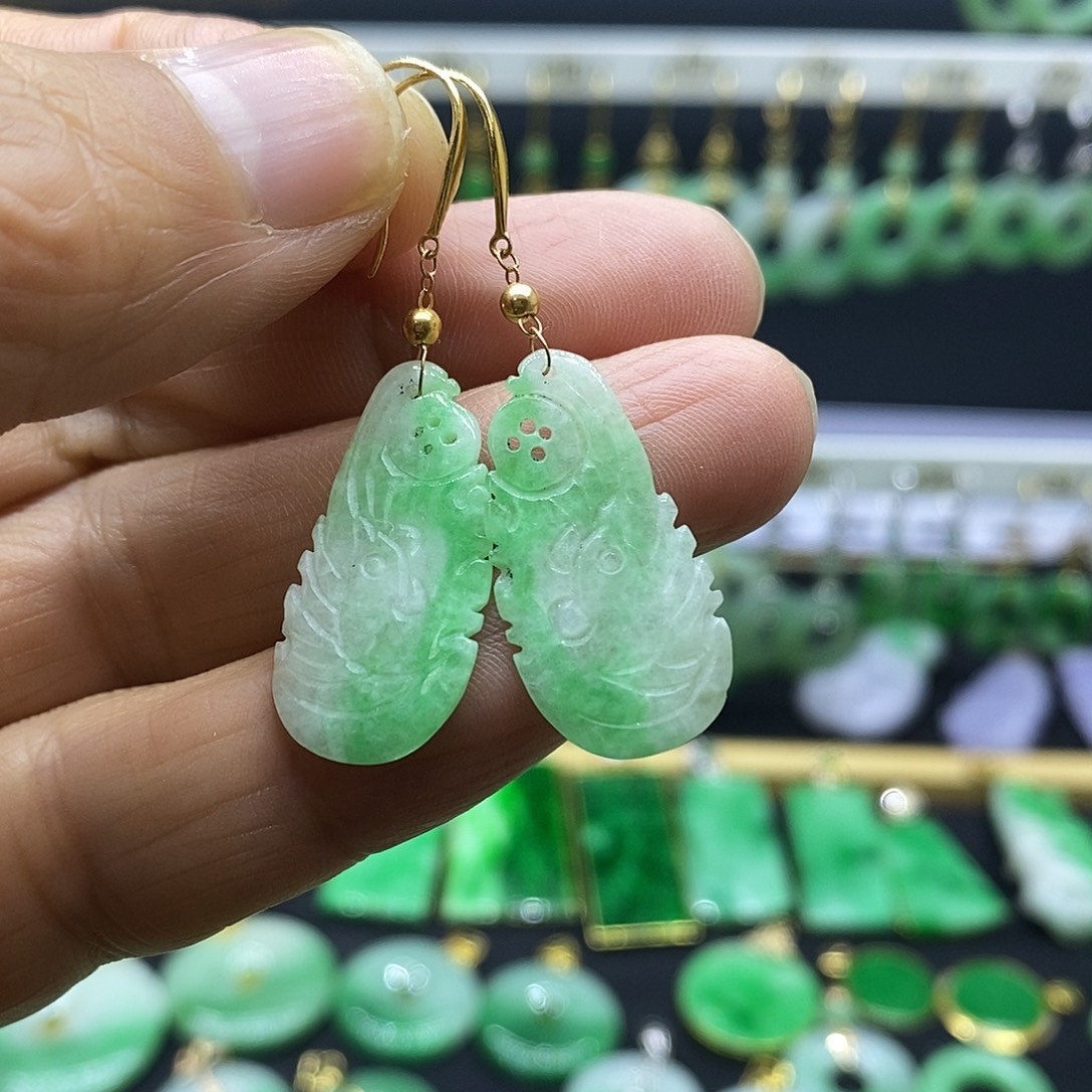 翡翠18K金镶嵌耳饰耳坠