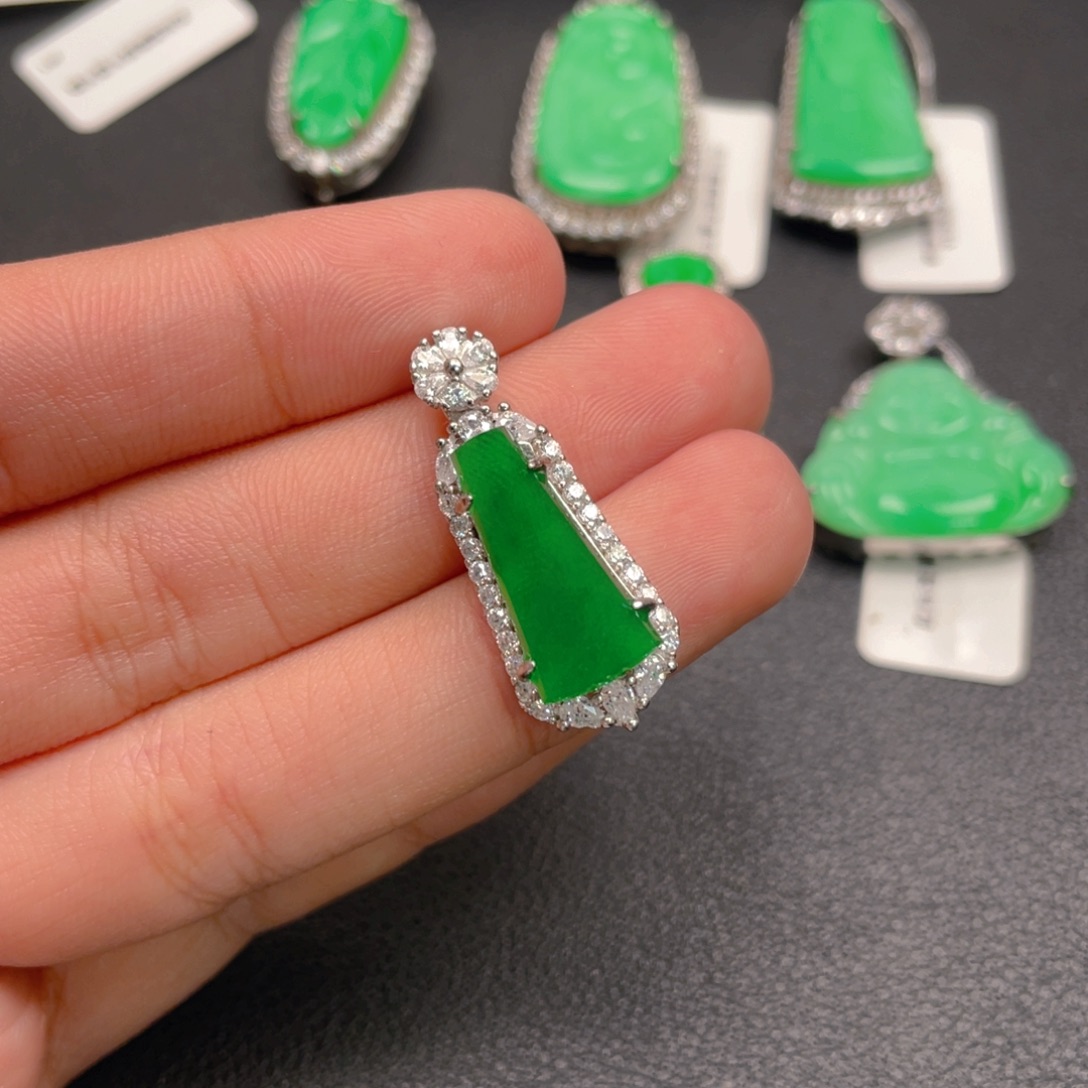 翡翠银S925镶嵌颈饰