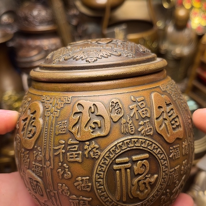 精美铜器批发档口