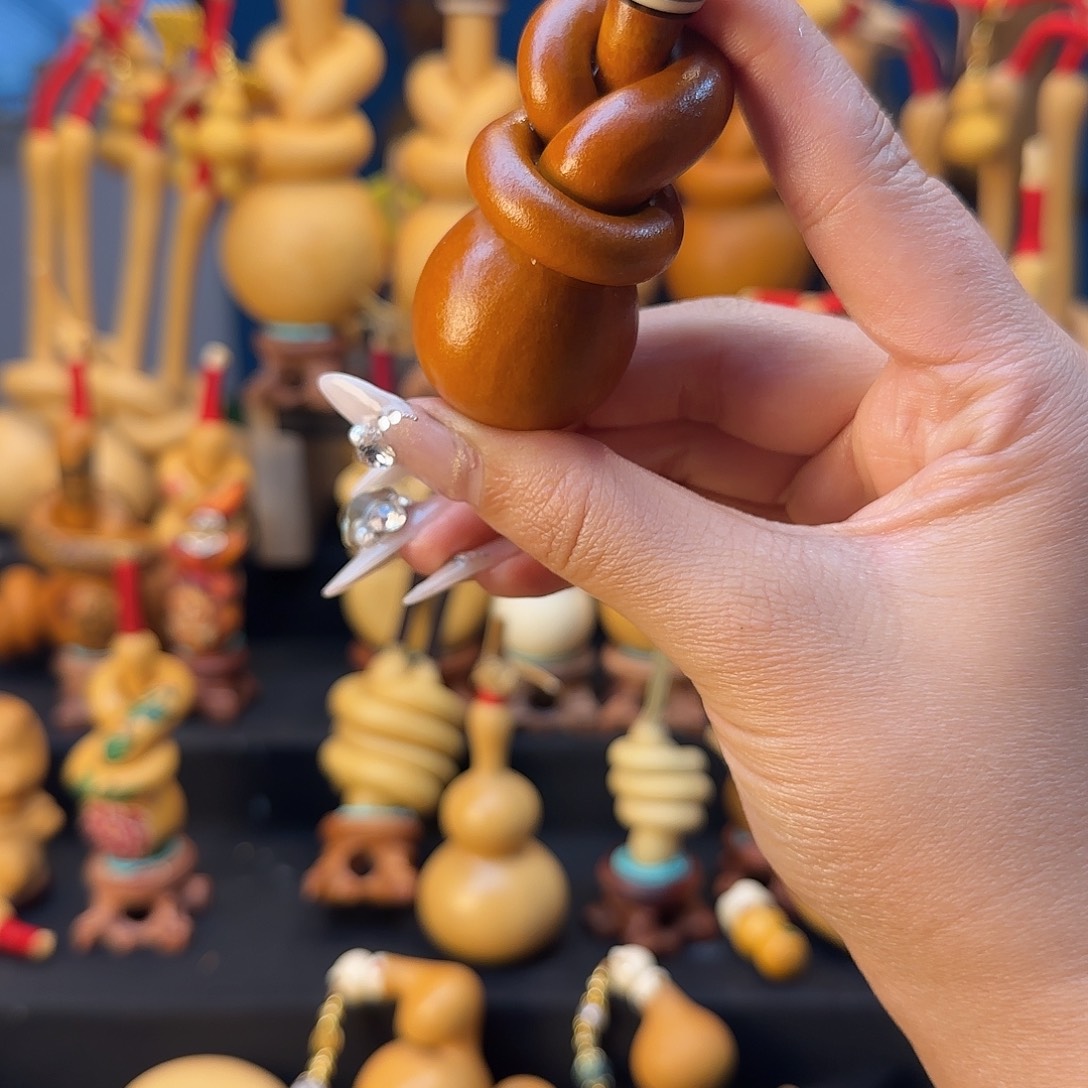 Z***…我4000000000月111111