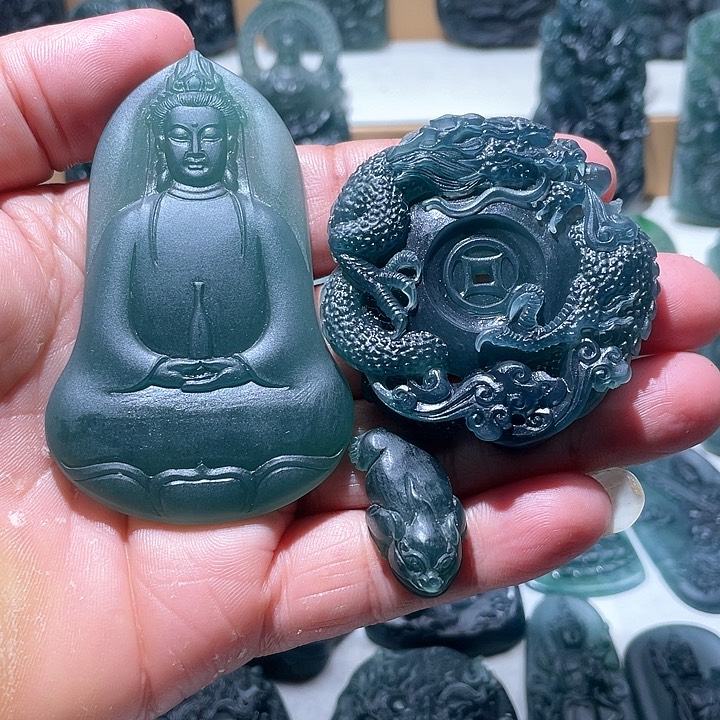 定制翡翠未镶嵌渔*观音龙扣