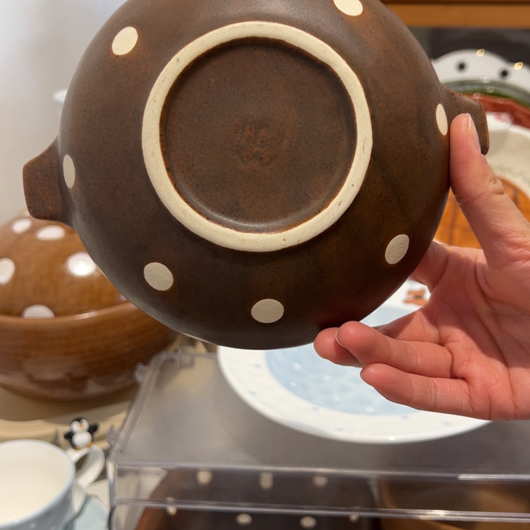 咖色波点双耳碗    