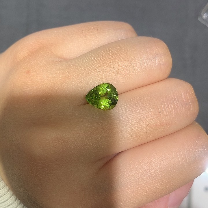 裸石未镶嵌橄榄石