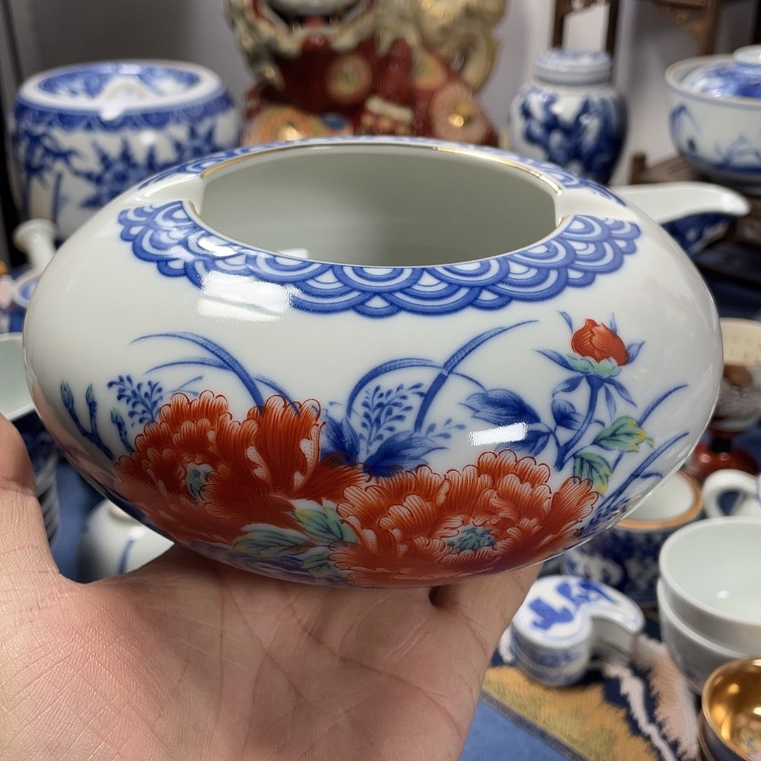 老***猫瓷器制作工艺精湛