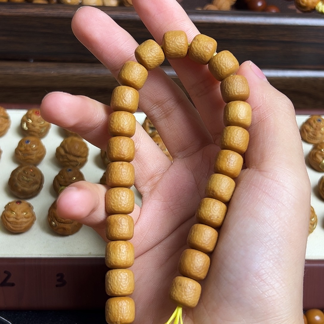 猴头核桃吊坠瑕疵练手款道珠波澜（非全品）