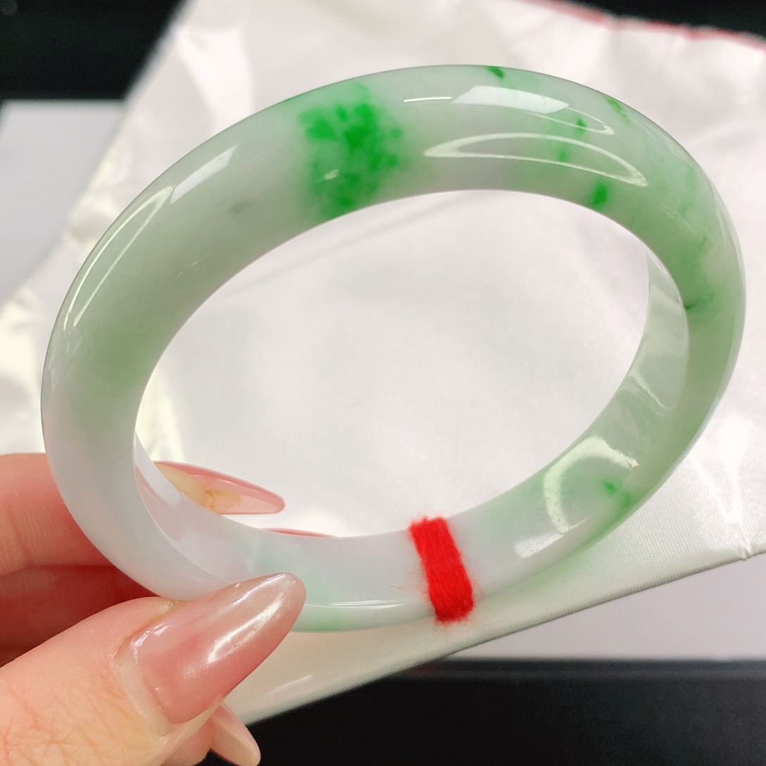 翡翠未镶嵌手镯57.5圈205