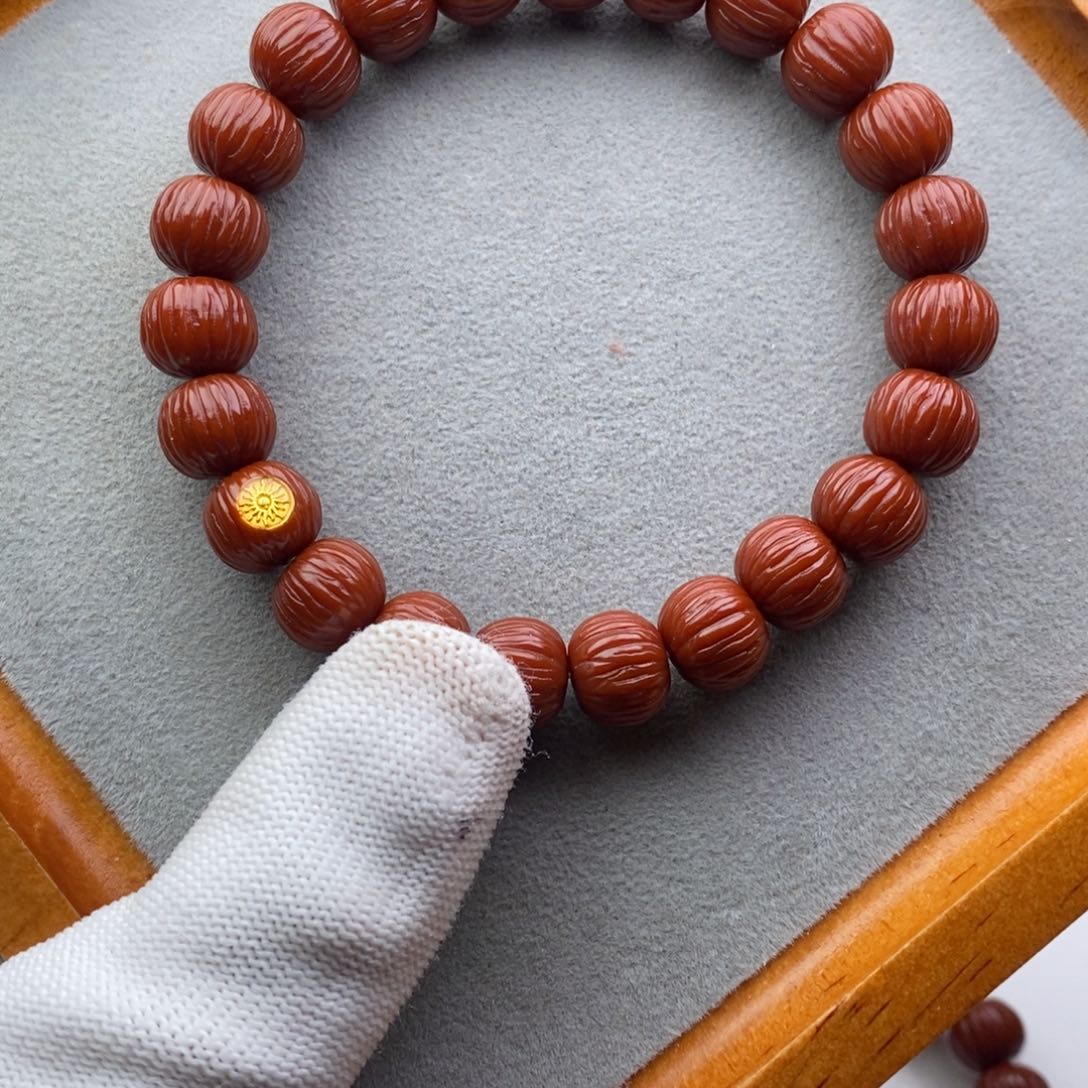 青***司猴头核桃吊坠哦哦哦哦