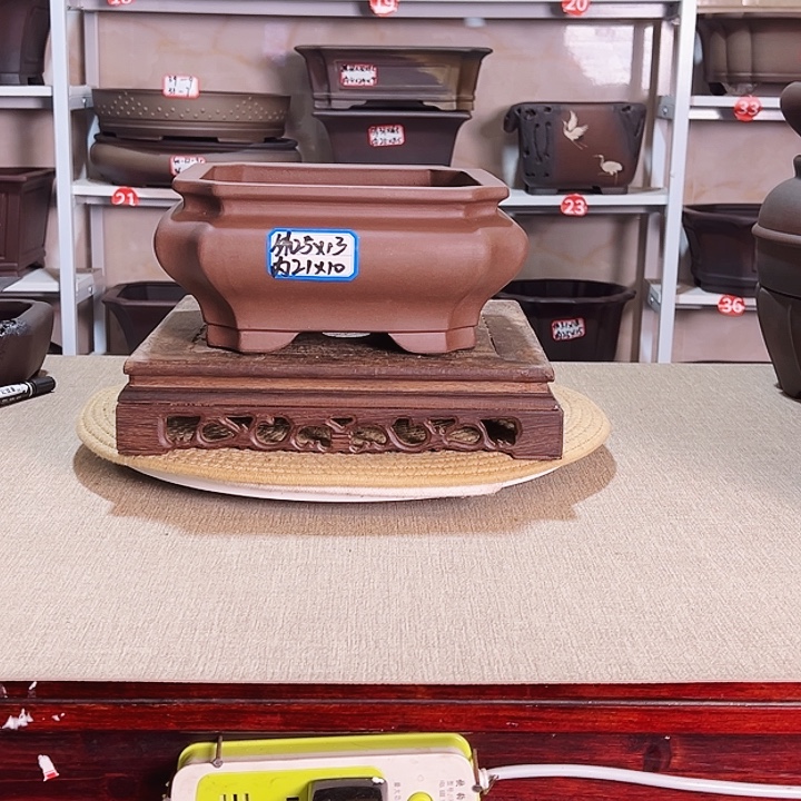 紫砂花盆紫砂花盆