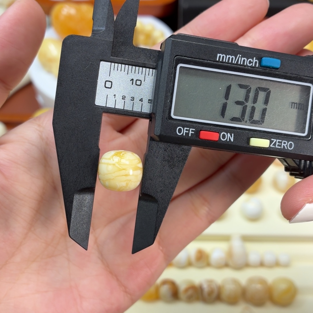 琥珀未镶嵌珠宝奇石俄料虎皮纹
