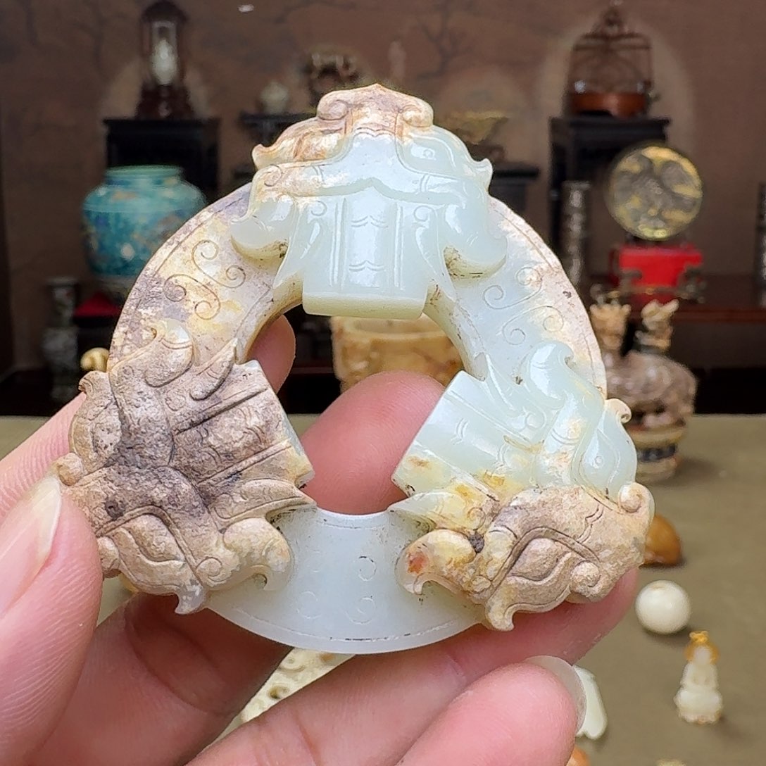 和田玉颈饰未镶嵌唐*玉