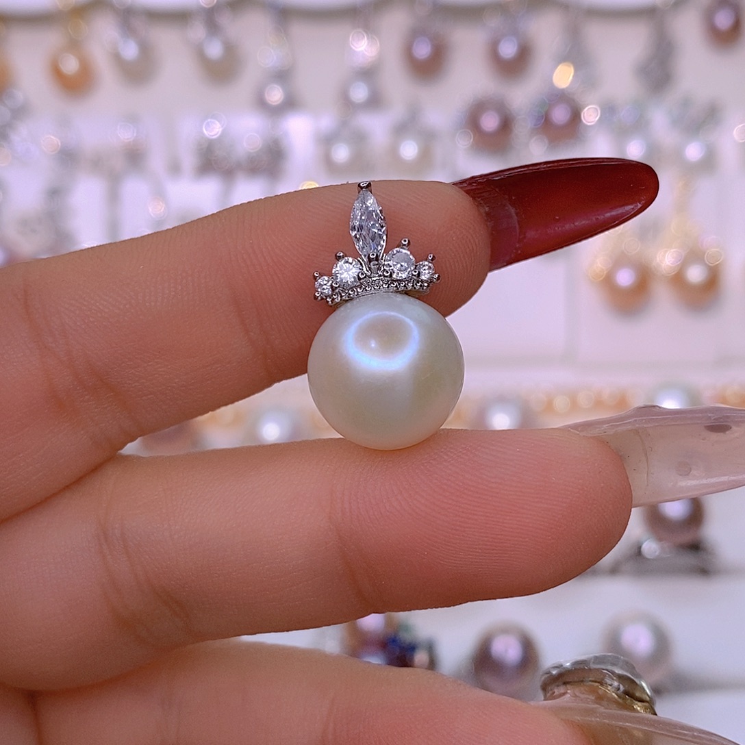 颈饰未镶嵌淡水珍珠