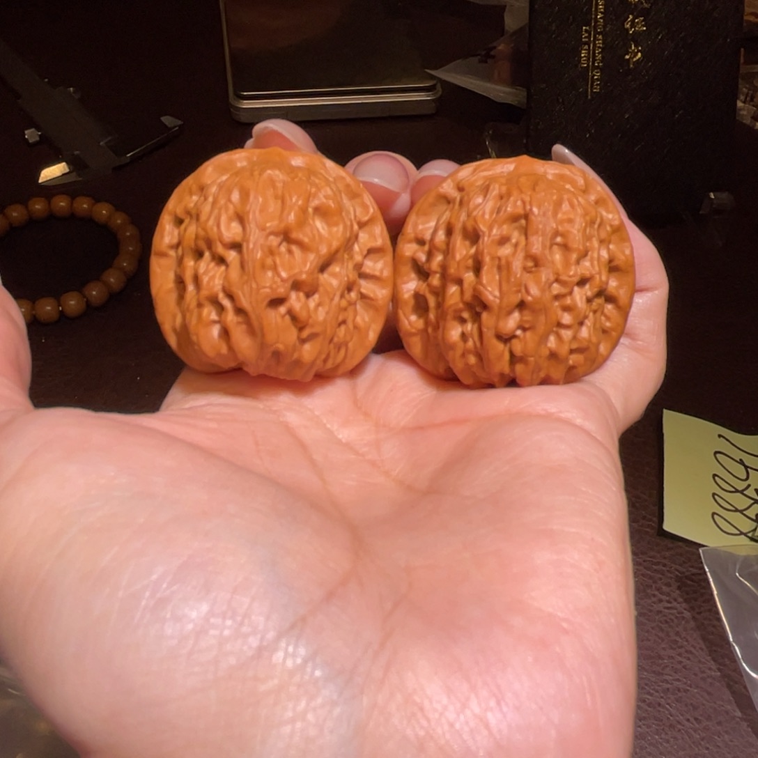 文玩核桃把件38龙脉