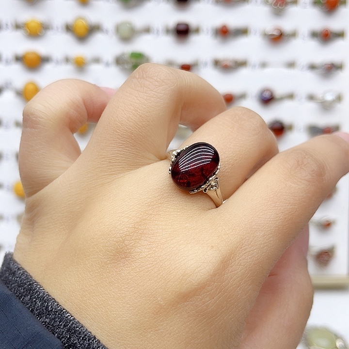 血珀戒指银S925镶嵌天然