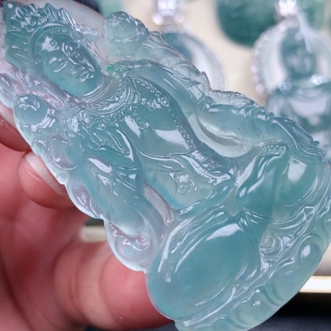 【闪购商品】翡翠颈饰未镶嵌天然翡翠