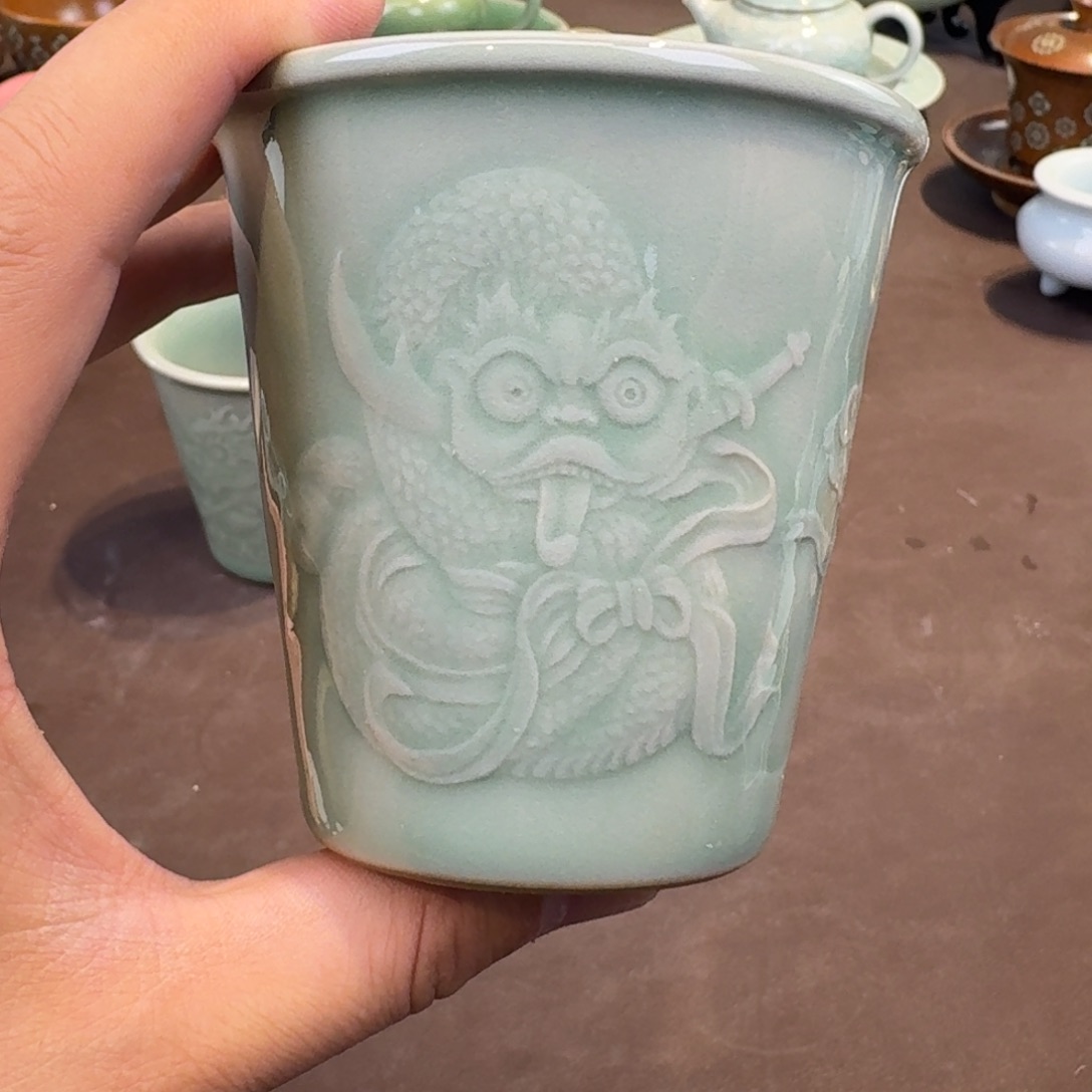 杯龙泉青瓷茶具微瑕